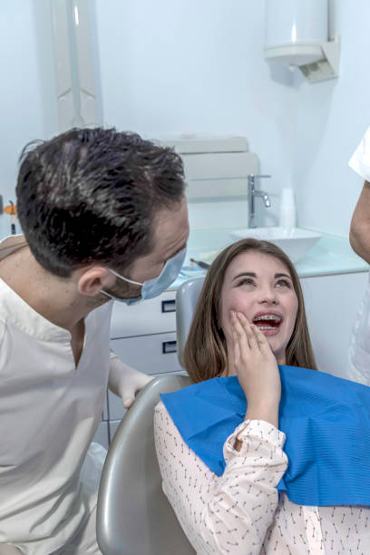 Best Emergency Dental Care for Broken or Chipped Teeth in Mazomanie, WI